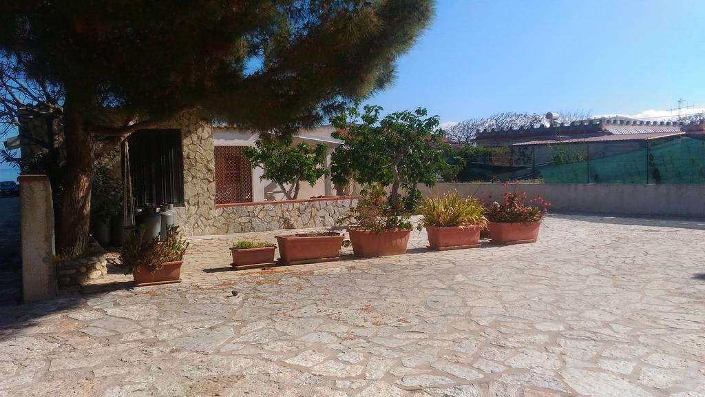 Appartamento Spiaggia Playa Castellammare del Golfo Exterior photo